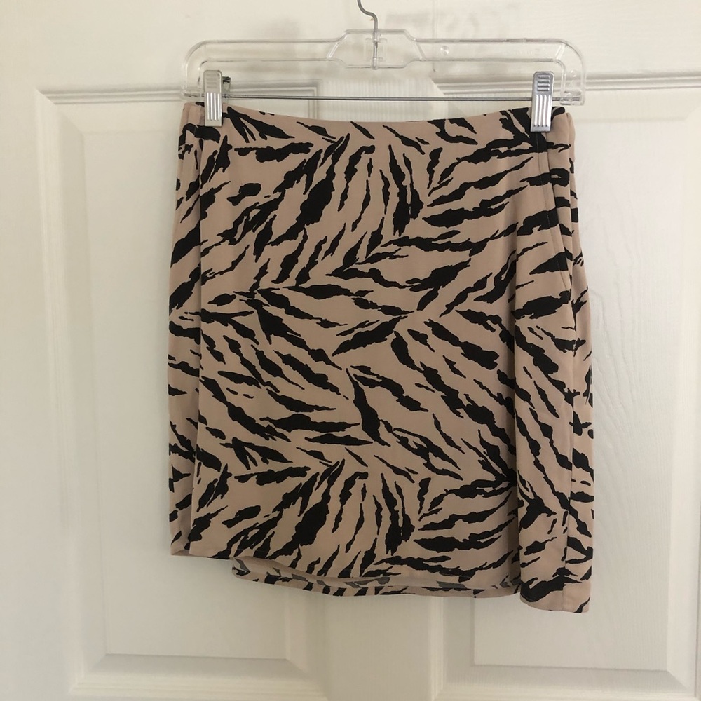 Animal print skirt - NEVER WORN